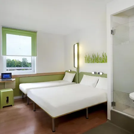 Hotel Ibis Budget Stare *