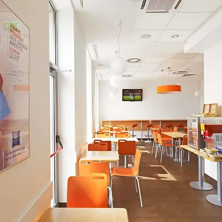 Hotel Ibis Budget Stare