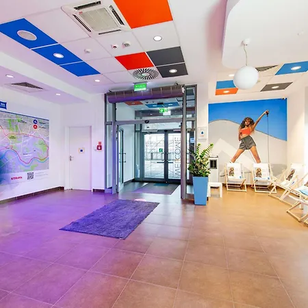 Hotel Ibis Budget Stare